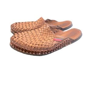 Mohinders Braided Tan Leather Slides size 10